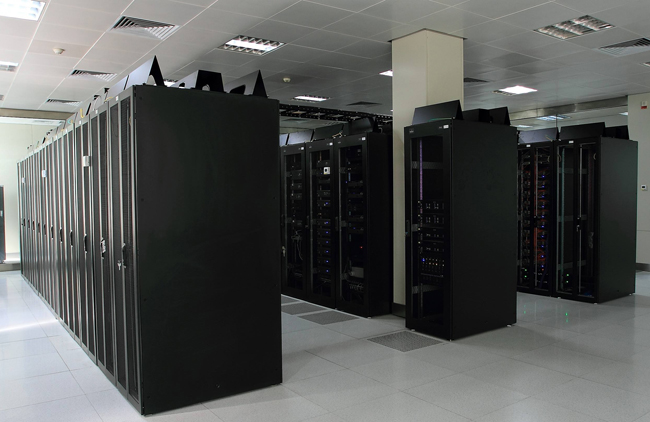 學(xué)校教育行業(yè)機(jī)房動環(huán)監(jiān)控系統(tǒng)，學(xué)校機(jī)房動環(huán)監(jiān)控系統(tǒng)，機(jī)房動環(huán)監(jiān)控系統(tǒng)