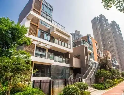 武漢市東西湖區(qū)金山大道